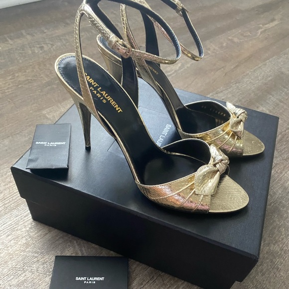 Saint Laurent Stilettos - Picture 2 of 16